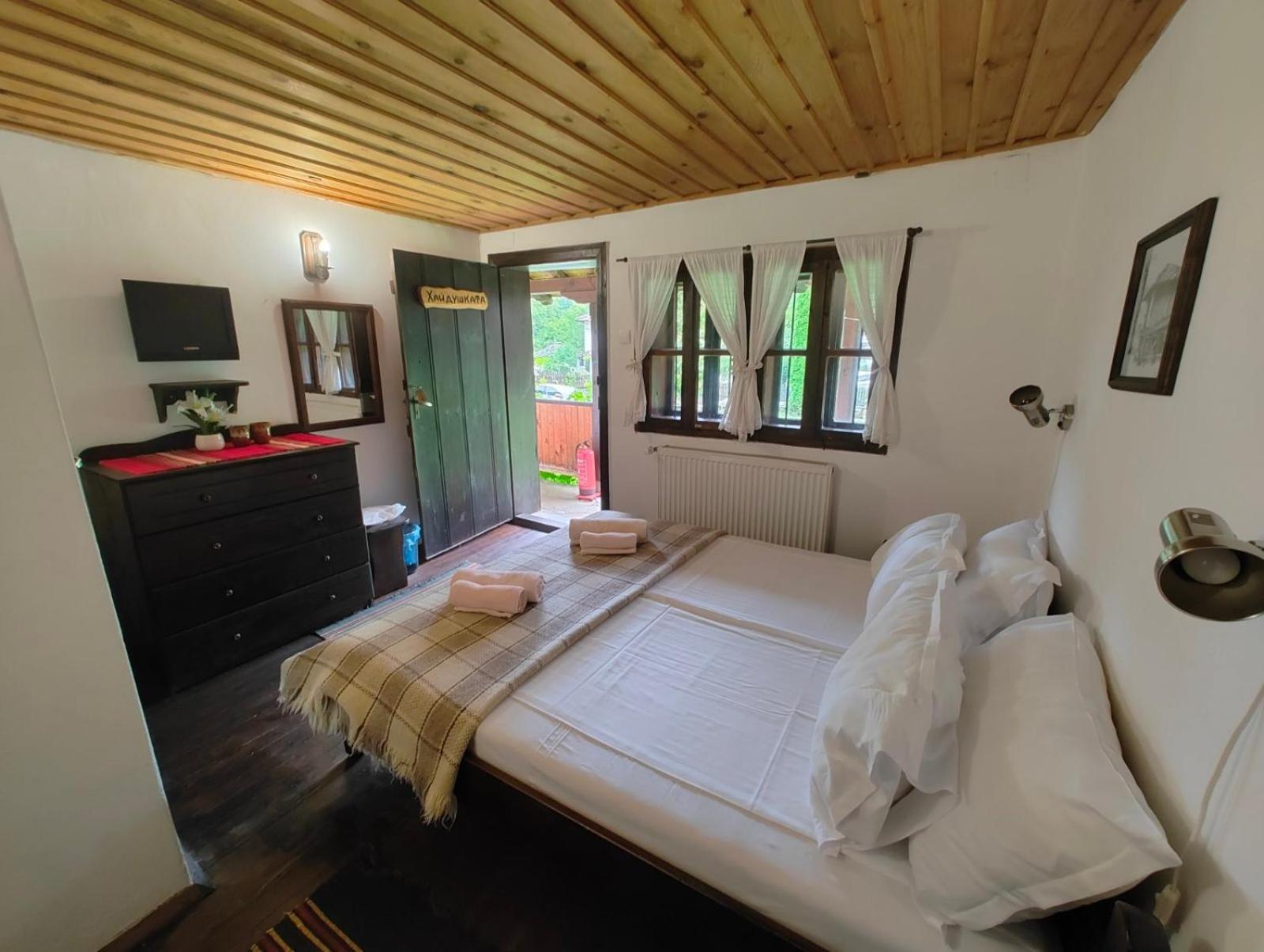 Хаджидимовата Къща Hotel Bozhentsi Ngoại thất bức ảnh